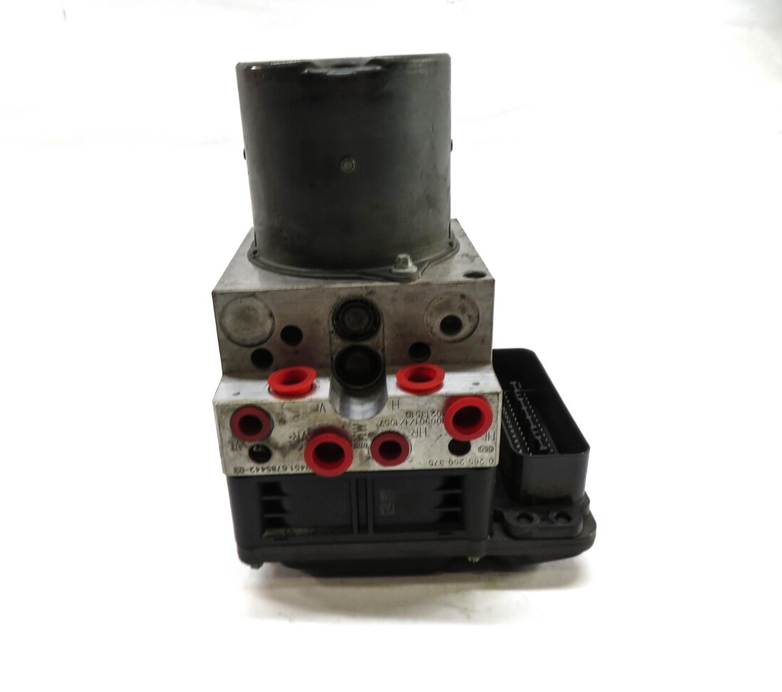 Thumbnail 2: 11-12 BMW 528i 535i 550i 640i 650i (F06 F10) RWD - DSC ABS BRAKE PUMP w/ MODULE