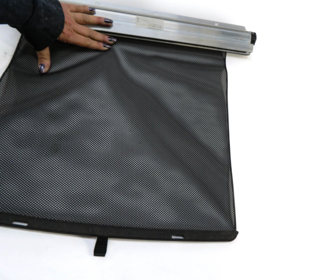 Thumbnail 6: 2011-2016 BMW 528i 535i 550i M5 (F10) LEFT REAR DOOR WINDOW PRIVACY SUN SHADE