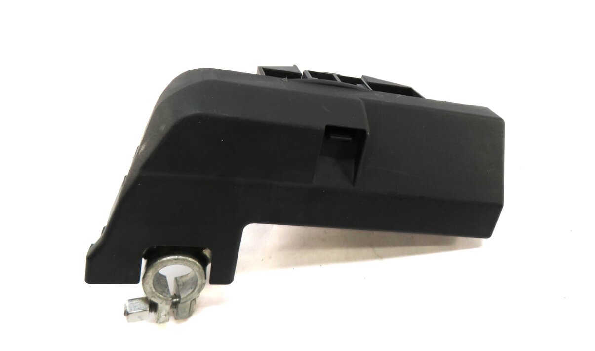 Thumbnail 2: 2013 AUDI A4 B8 8K BATTERY OVERLOAD PROTECTION FUSE PYROFUSE TERMINAL 4F0915519