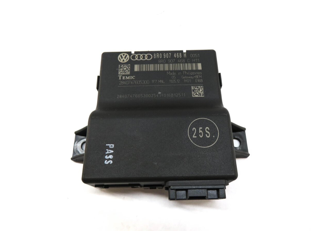 Thumbnail 13: 2013 AUDI A4 (B8 8K) 2.0L CPMA TURBO ENGINE ECM BCM IMMOBILIZER MODULE KEY SET