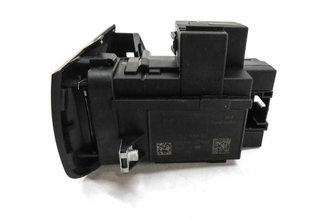 Thumbnail 9: 2013 AUDI A4 (B8 8K) 2.0L CPMA TURBO ENGINE ECM BCM IMMOBILIZER MODULE KEY SET