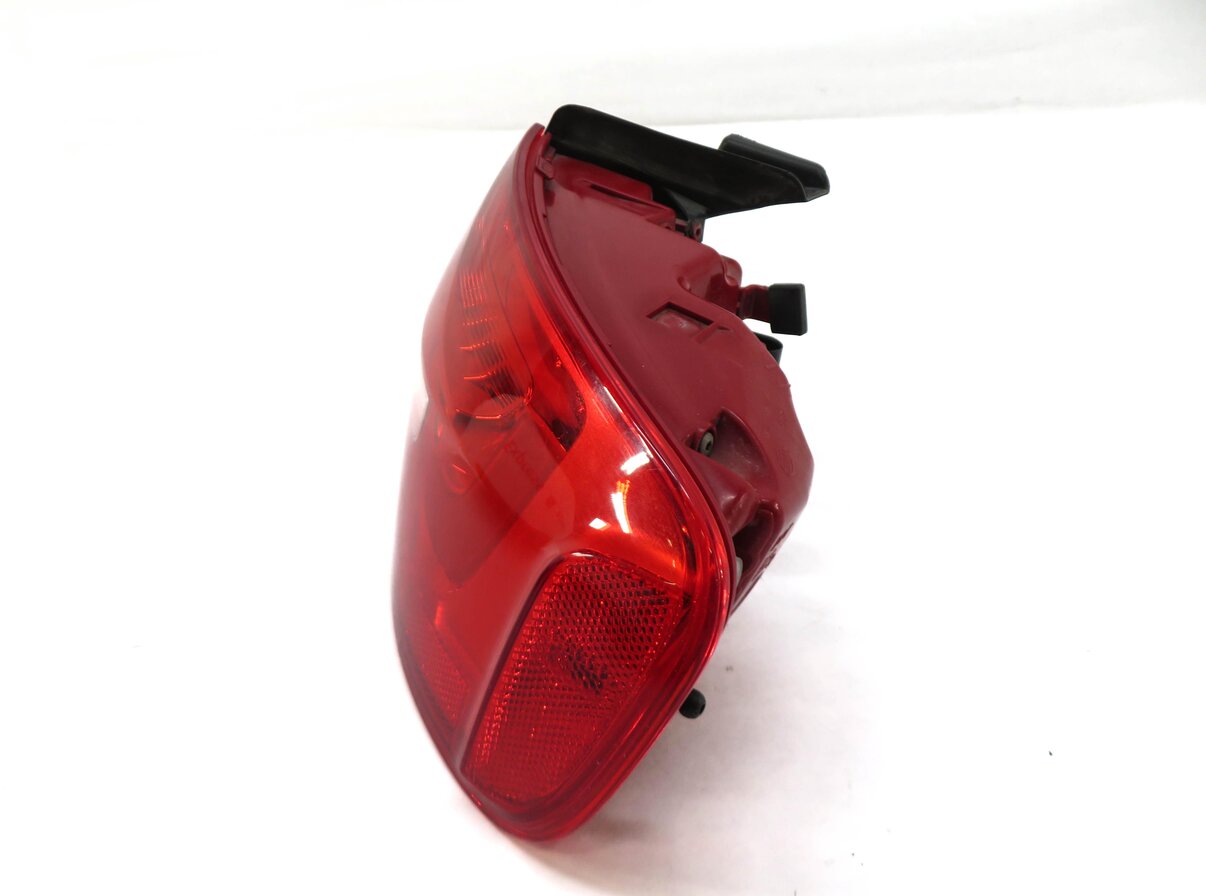 Thumbnail 4: 13-16 AUDI A4 S4 B8 8K REAR RIGHT PASSENGER OUTER TAILLIGHT BRAKE LIGHT LAMP LED