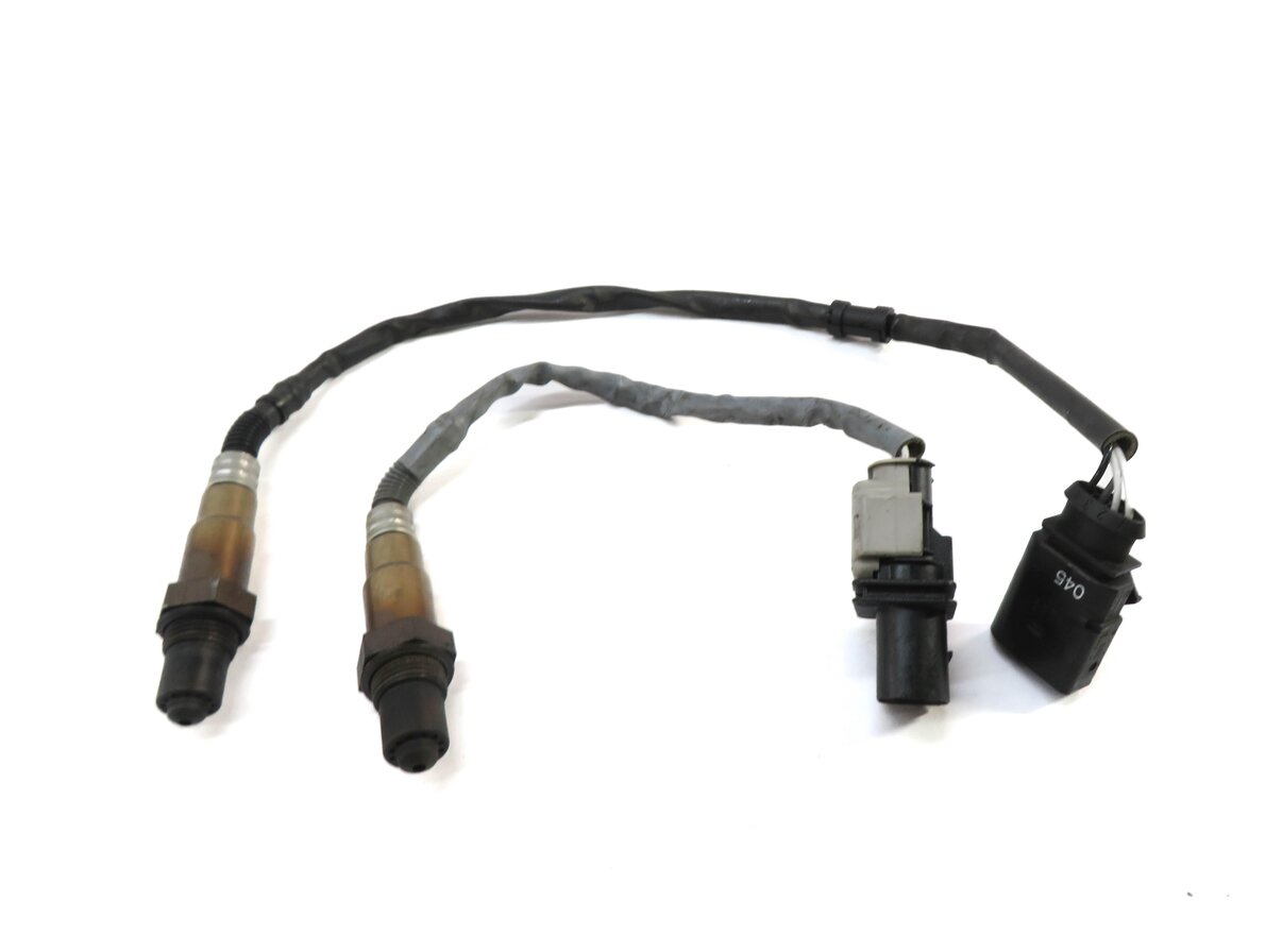 Thumbnail 2: 2013 AUDI A4 (B8 8K) 2.0L TURBO CPMA ENGINE PRE & POST O2 OXYGEN SENSOR SET/2