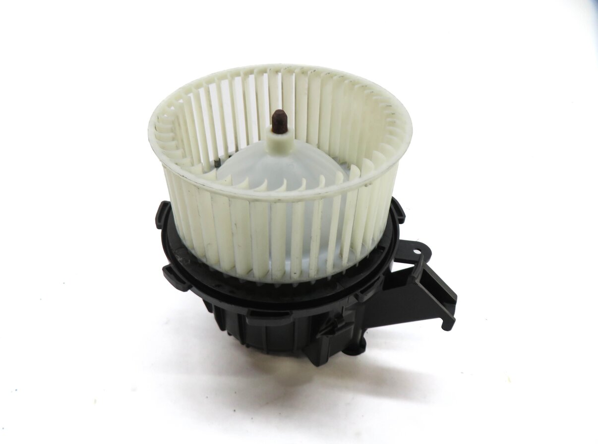 Thumbnail 2: 2013-2017 AUDI A4 S4 A5 S5 Q5 (B8 8K 8T 8R) FRONT HEATER A/C BLOWER FAN MOTOR