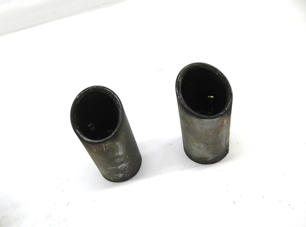 2013 AUDI A4 (B8 8K) REAR EXHAUST METAL MUFFLER TIPS SET OF 2 8K0253825D