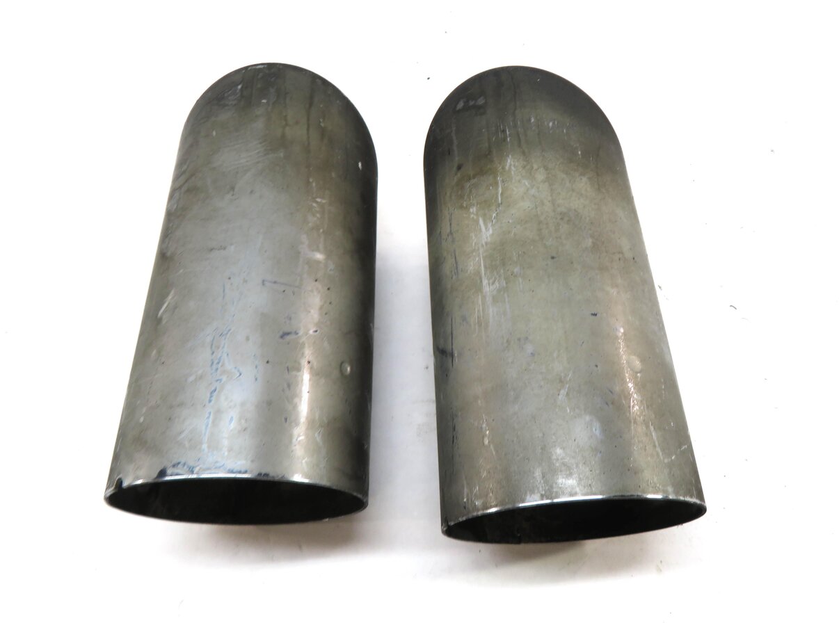 Thumbnail 5: 2013 AUDI A4 (B8 8K) REAR EXHAUST METAL MUFFLER TIPS SET OF 2 8K0253825D