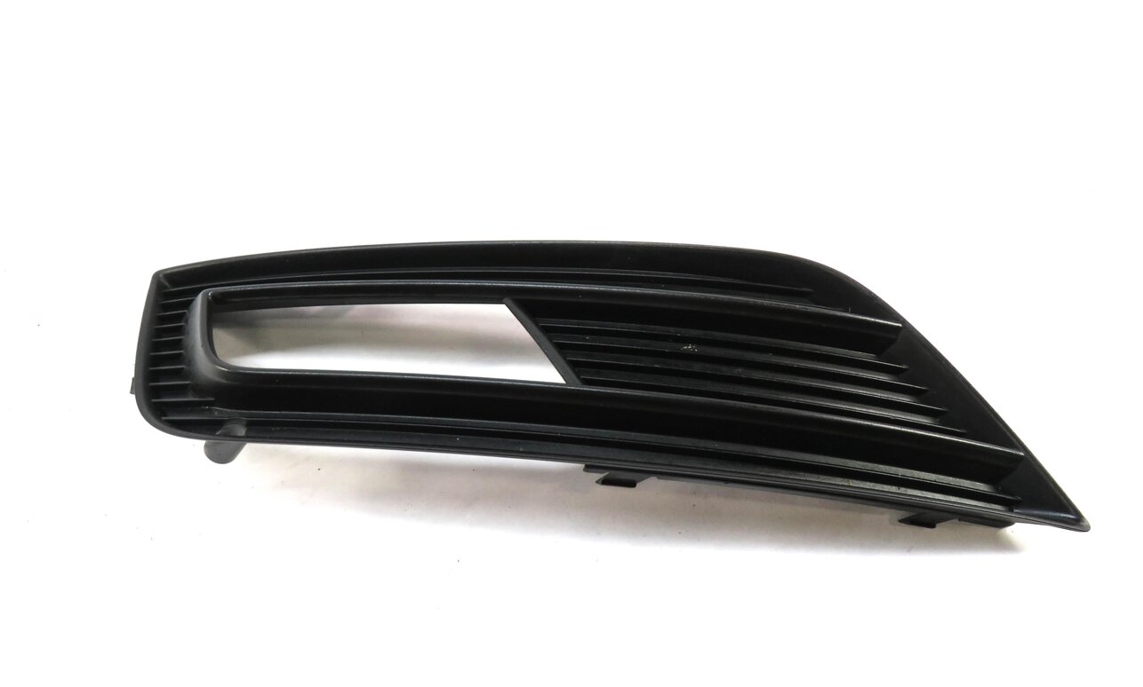 Thumbnail 3: 2013-2016 AUDI A4 (B8 8K) LEFT FRONT DRIVER FOGLIGHT GRILLE TRIM (BLACK)