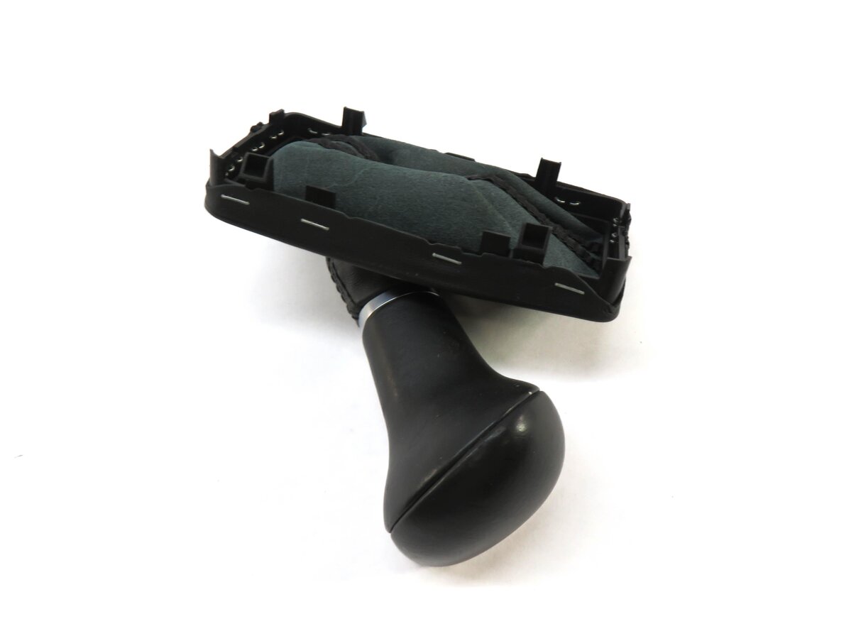 Thumbnail 4: 2013 AUDI A4 (B8 8K) AUTOMATIC GEAR SHIFTER KNOB & BOOK (BLACK & SILVER)
