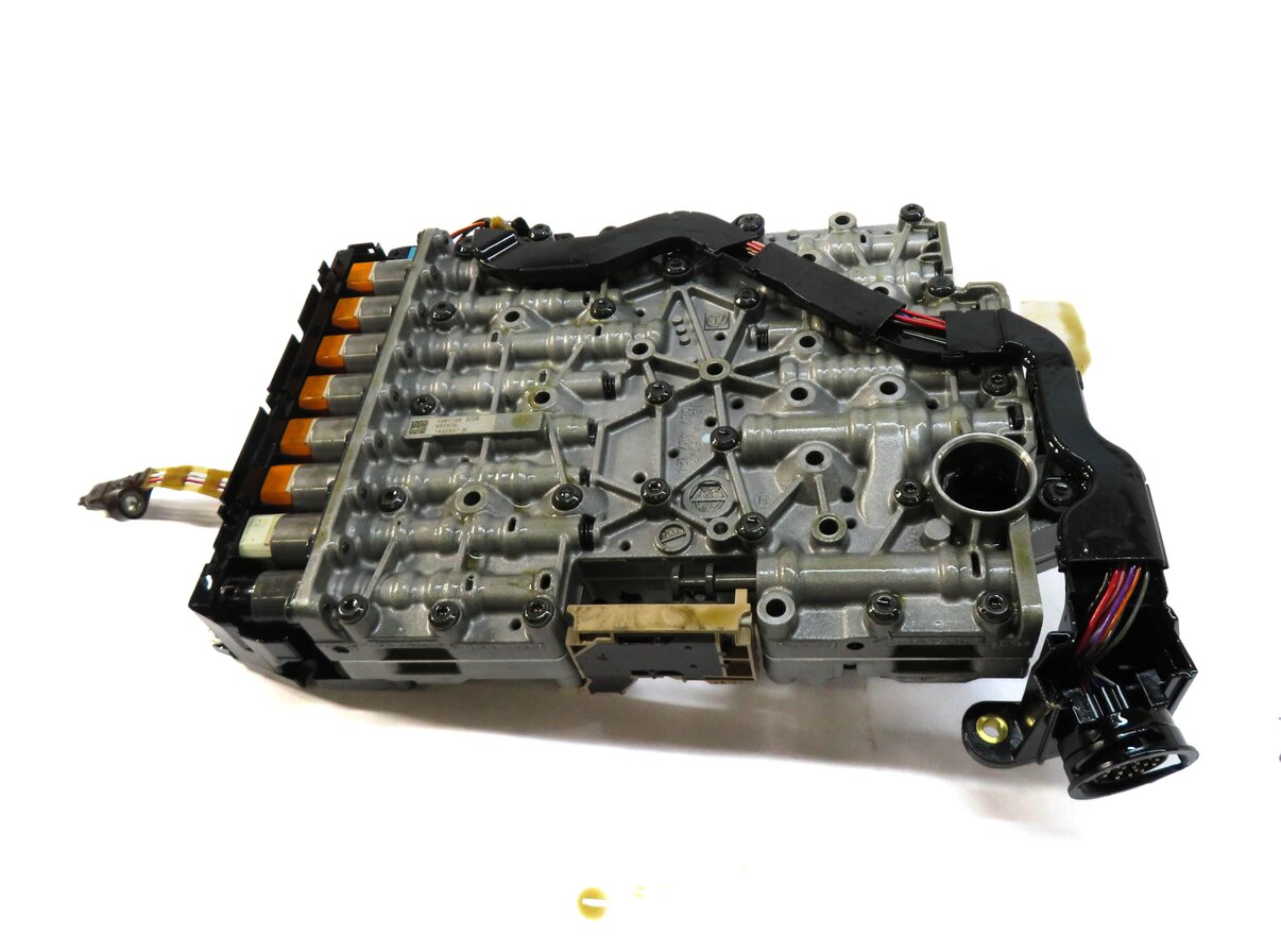 Thumbnail 5: 2013-2017 AUDI A4 A5 (B8 8K 8T) QUATTRO - 2.0L 8 SPEED TRANSMISSION VALVE BODY