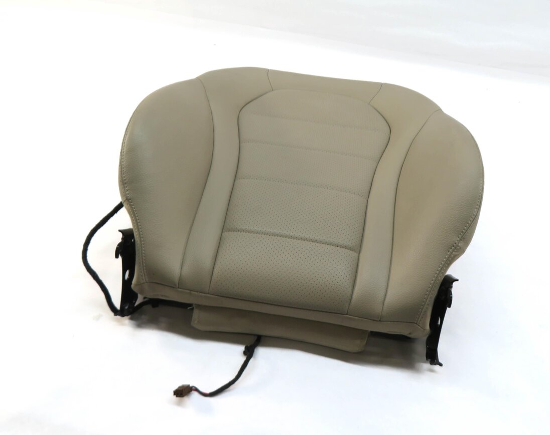Thumbnail 2: 15-17 MERCEDES C-CLASS (W205) PASSENGER UPPER TOP HEATED SEAT CUSHION (BEIGE)
