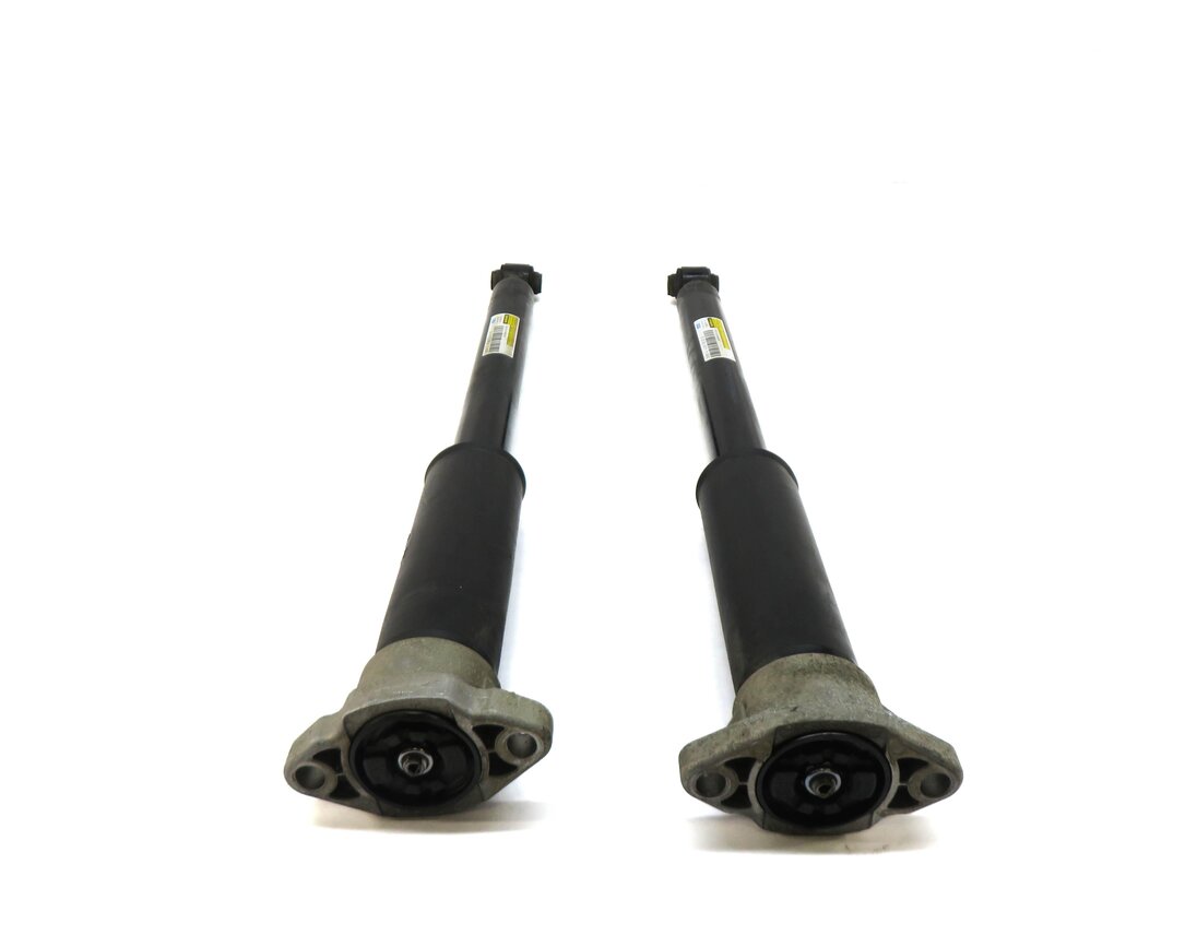 Thumbnail 4: 2015 MERCEDES C300 (W205) AWD LEFT & RIGHT REAR SUSPENSION SHOCK STRUT SET