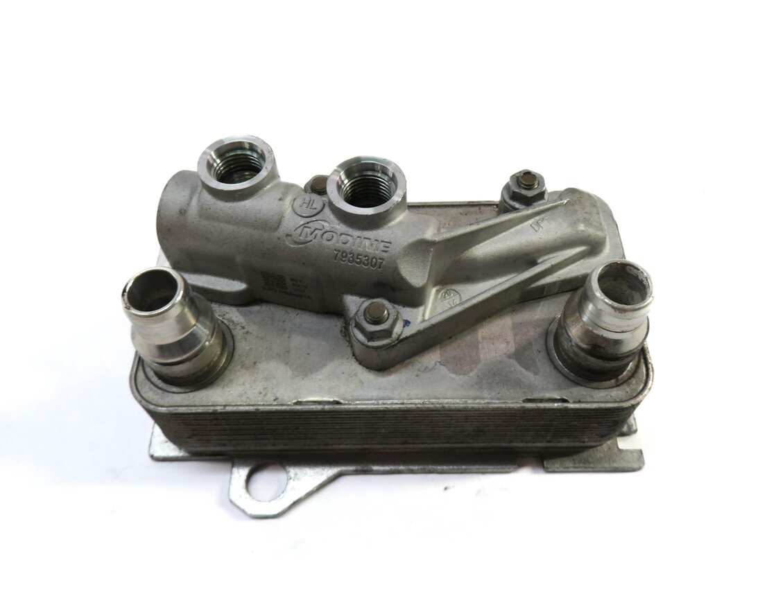 Thumbnail 3: 15-22 MERCEDES C E GLC S CLASS (W205 W213 W222 X253) TRANSMISSION OIL COOLER