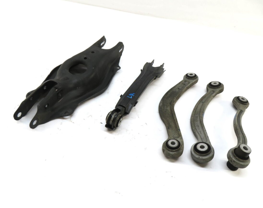2015 MERCEDES C300 (W205) AWD LEFT DRIVER REAR CONTROL ARM SET