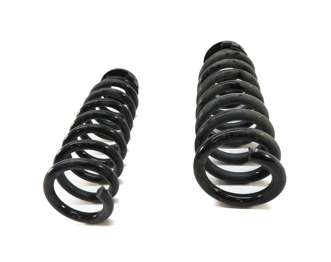 Thumbnail 2: 2015-2021 MERCEDES C-CLASS (W205) LEFT & RIGHT REAR SUSPENSION COIL SPRING SET-2