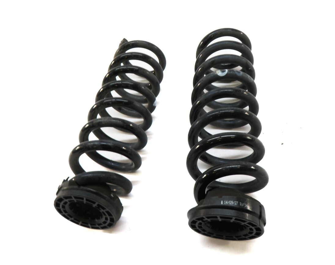 Thumbnail 4: 2015-2021 MERCEDES C-CLASS (W205) LEFT & RIGHT REAR SUSPENSION COIL SPRING SET-2