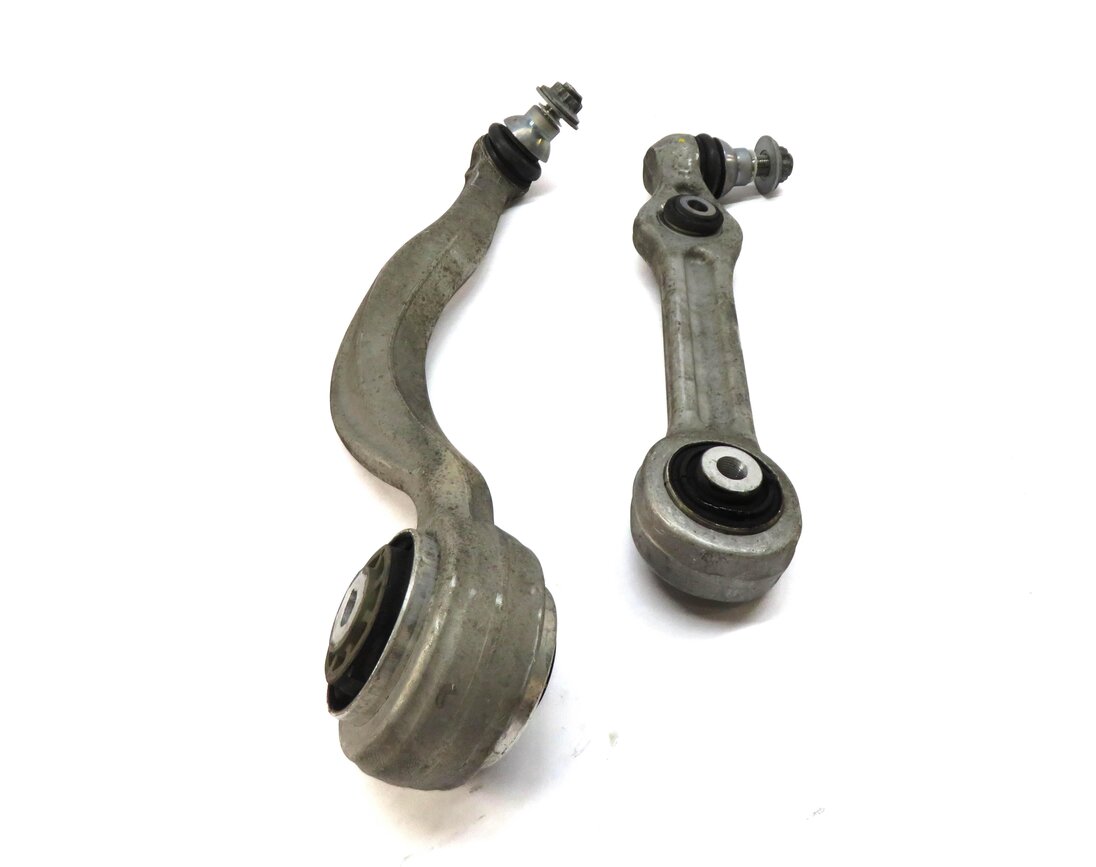 Thumbnail 2: 2015 MERCEDES C300 (W205) AWD RIGHT FRONT PASSENGER LOWER CONTROL ARM SET