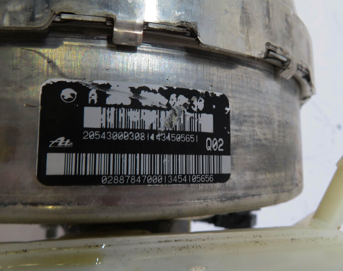 Thumbnail 12: 15-18 MERCEDES C-CLASS (W205) POWER BRAKE BOOSTER w/ MASTER CYLINDER & RESERVOIR