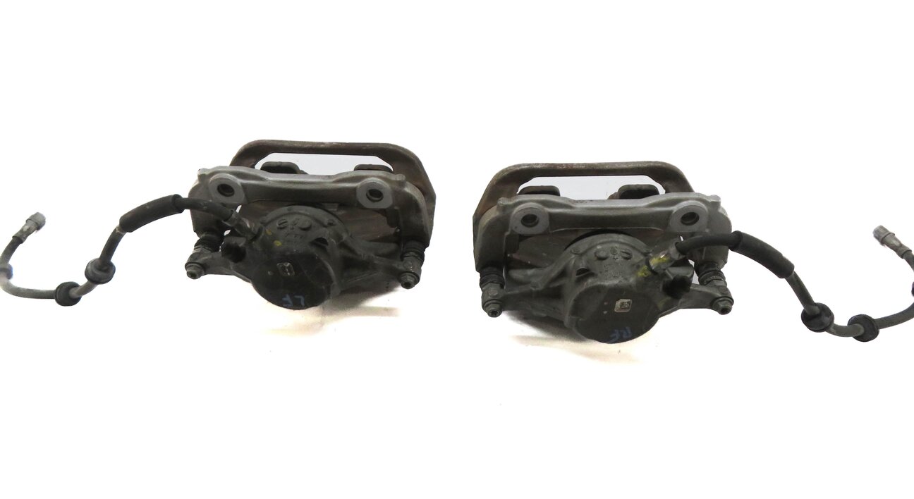 Thumbnail 4: 2015-2021 MERCEDES C300 E300 (W205 W213) FRONT LEFT & RIGHT BRAKE CALIPER SET