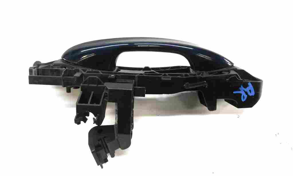 Thumbnail 3: 15-17 MERCEDES C-CLASS (W205) RIGHT PASSENGER FRONT / REAR DOOR HANDLE (BLUE)