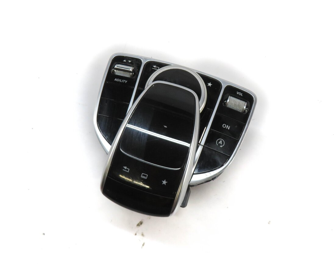 Thumbnail 1: 2015 MERCEDES C300 C400 C63 (W205) STEREO GPS TOUCH PAD COMMAND CONTROL SWITCH