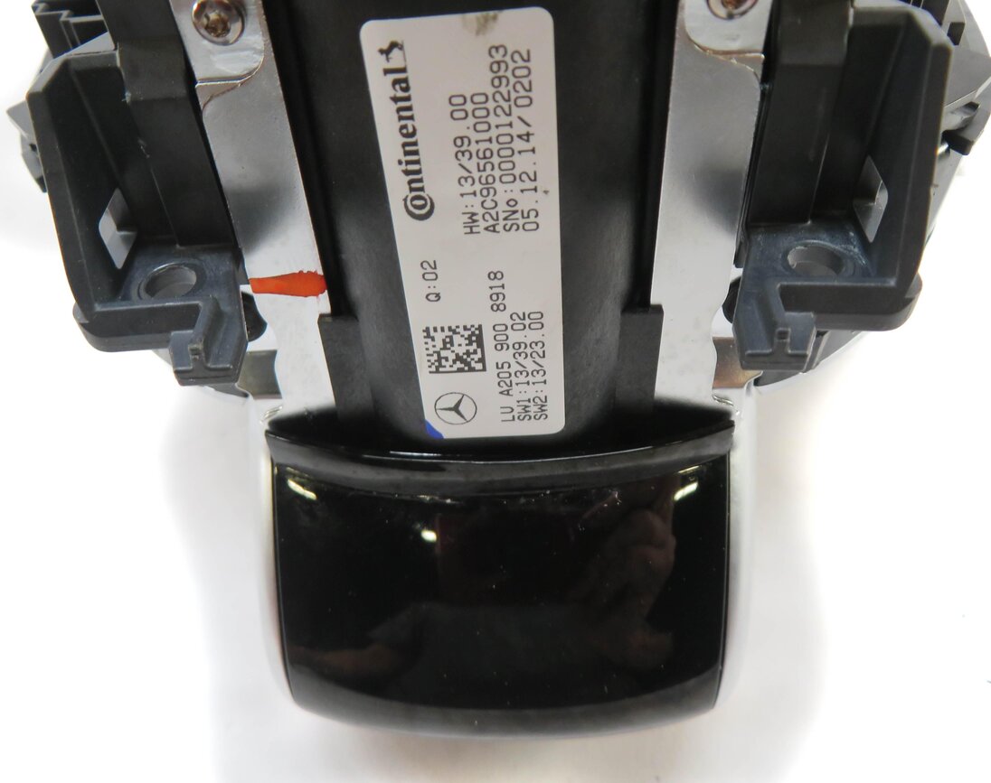Thumbnail 6: 2015 MERCEDES C300 C400 C63 (W205) STEREO GPS TOUCH PAD COMMAND CONTROL SWITCH