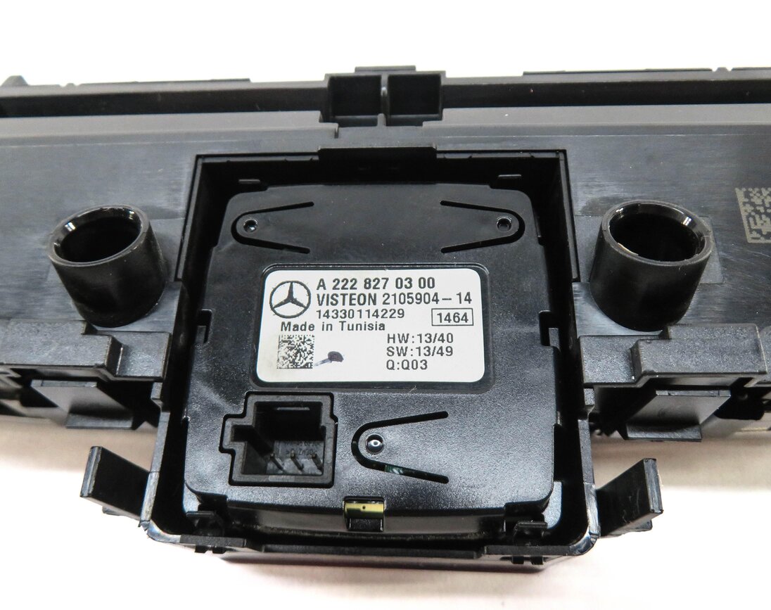 Thumbnail 5: 2015-2019 MERCEDES C GLC CLASS (W205 X253) RADIO STEREO MEDIA FACEPLATE w/ CLOCK