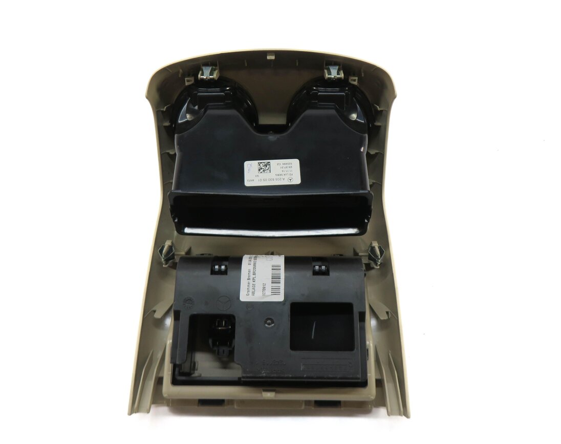 Thumbnail 5: 2015 MERCEDES C300 (W205) REAR CENTER CONSOLE HEATER A/C AIR VENT (BEIGE)