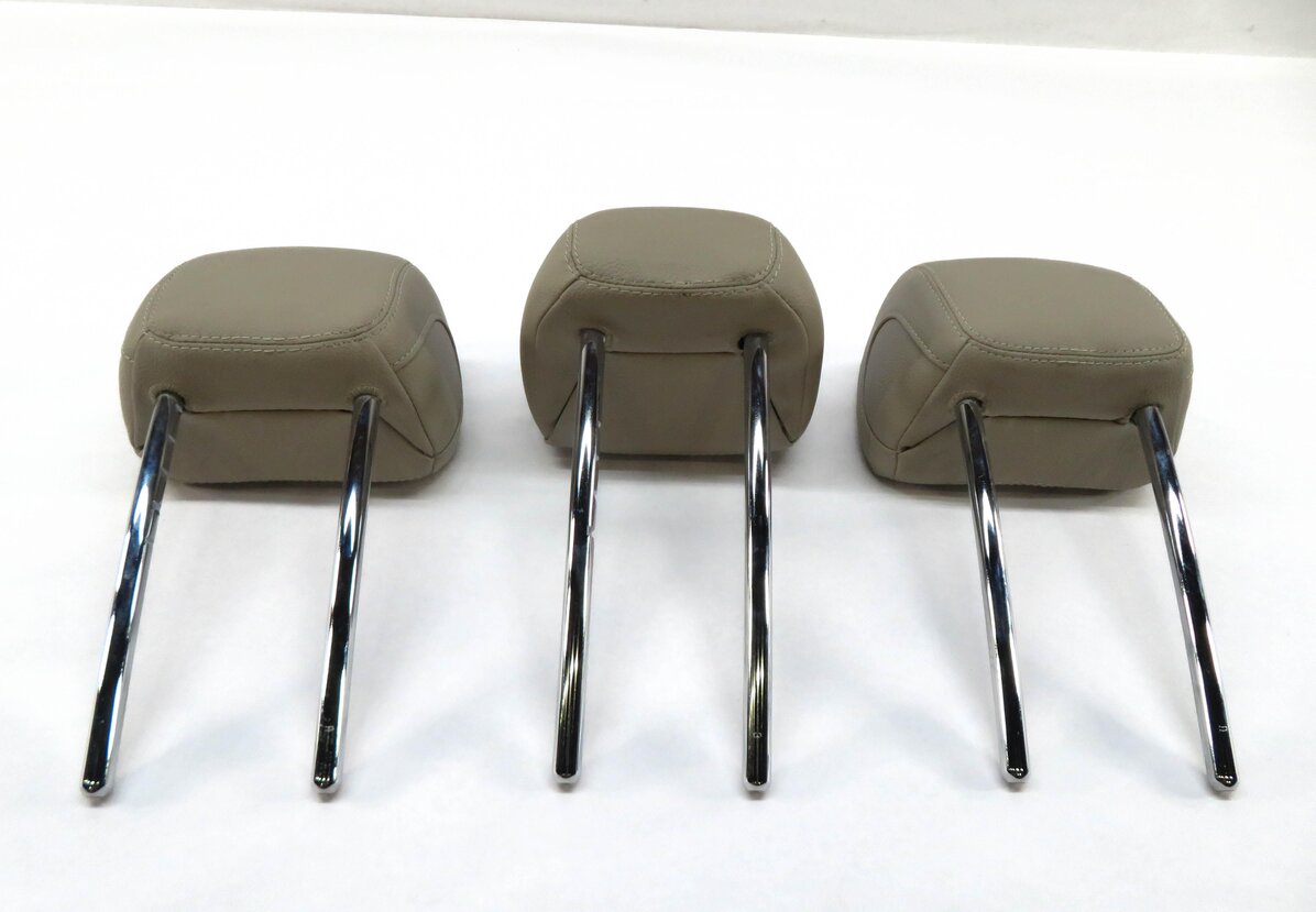 Thumbnail 5: 2015 MERCEDES C300 (W205) REAR LEFT / CENTER / RIGHT SEAT HEADREST SET (BEIGE)