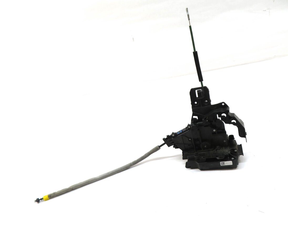 Thumbnail 6: 15-22 MERCEDES C E GLC GLE S CLASS (W205 W213 W167 W222 X253) DRIVER DOOR LATCH