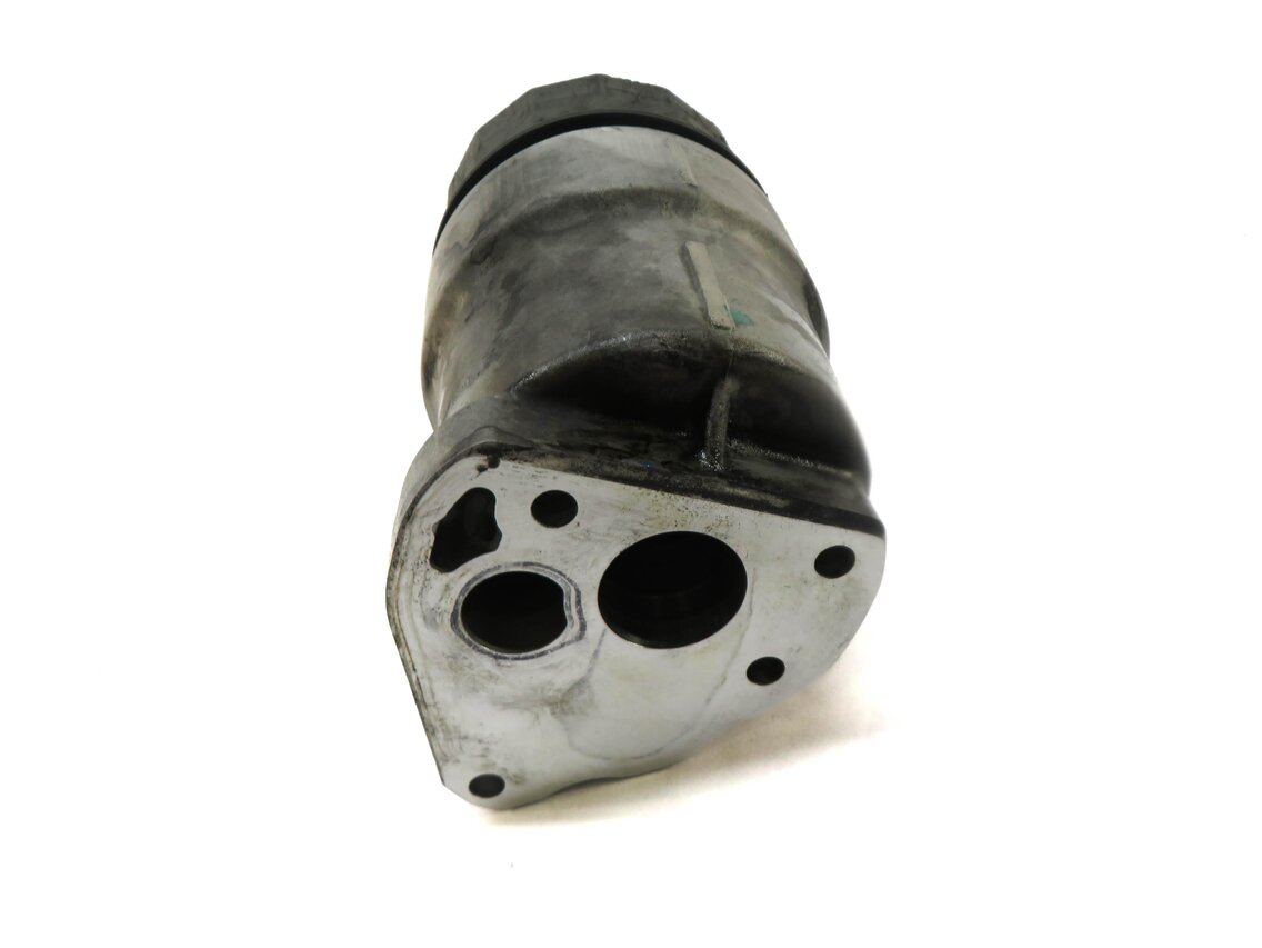 Thumbnail 4: 2012 RANGE ROVER SPORT (L320) SC 5.0L SUPER ENGINE OIL FILTER HOUSING w/ CAP