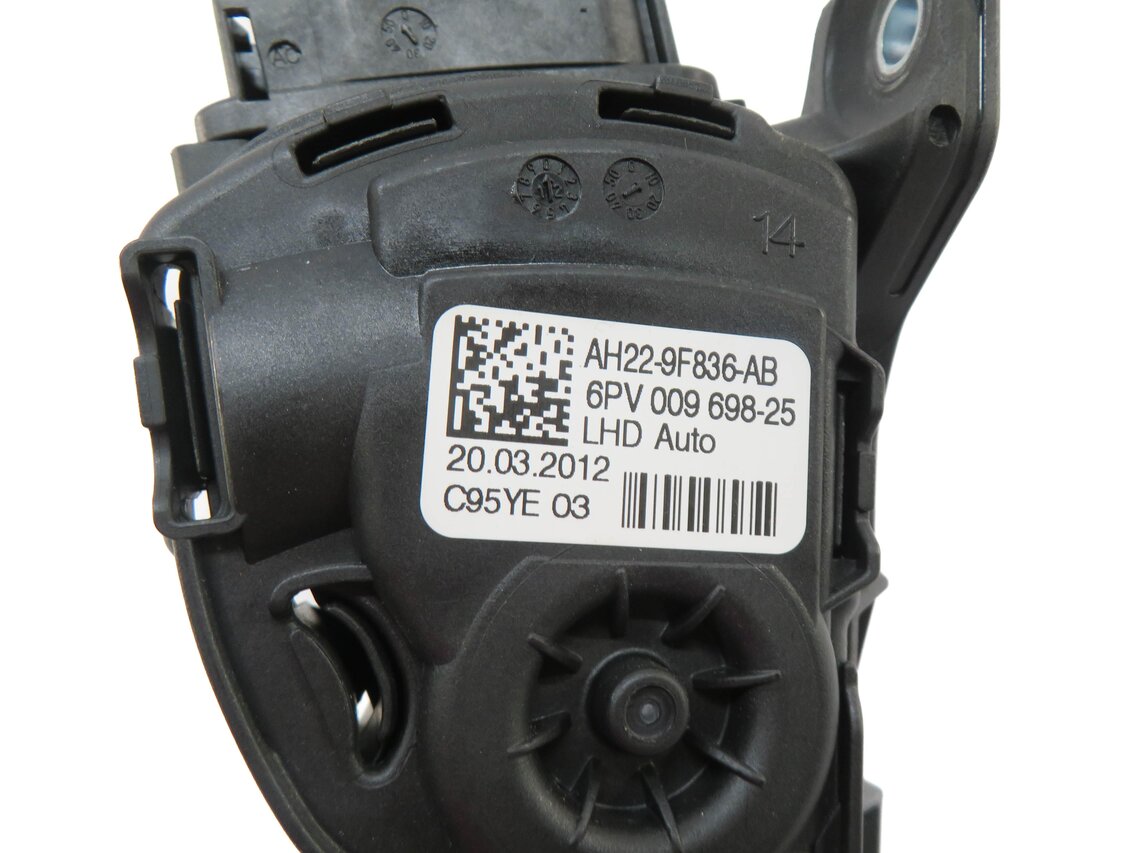 Thumbnail 5: 2012 RANGE ROVER SPORT (L320) DRIVER THROTTLE GAS PEDAL AH22-9F836-AB (BLACK)