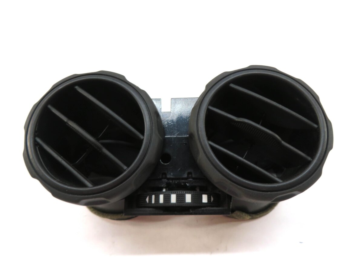 Thumbnail 2: 2012 RANGE ROVER SPORT (L320) REAR CENTER CONSOLE A/C HEATER AIR VENT JBD500062