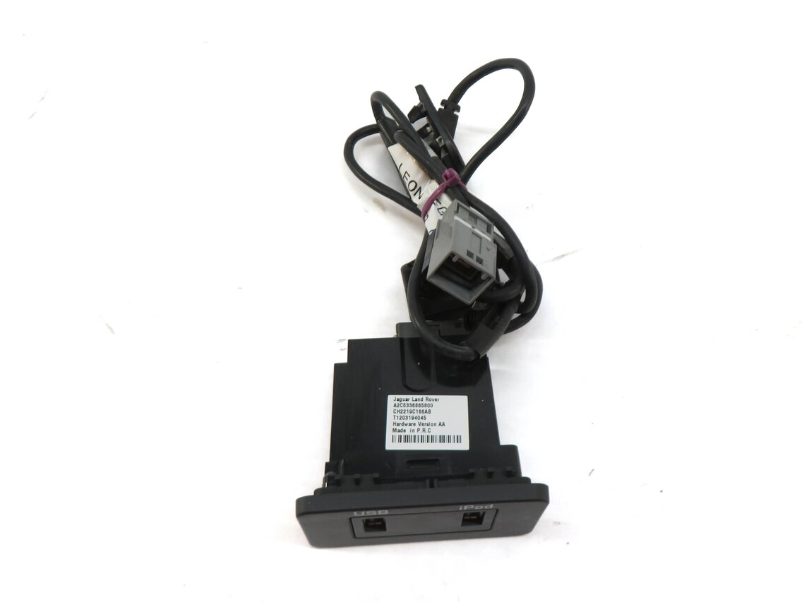Thumbnail 3: 2012 RANGE ROVER SPORT (L320) RADIO STEREO I-POD USB INPUT JACK PANEL & CABLE