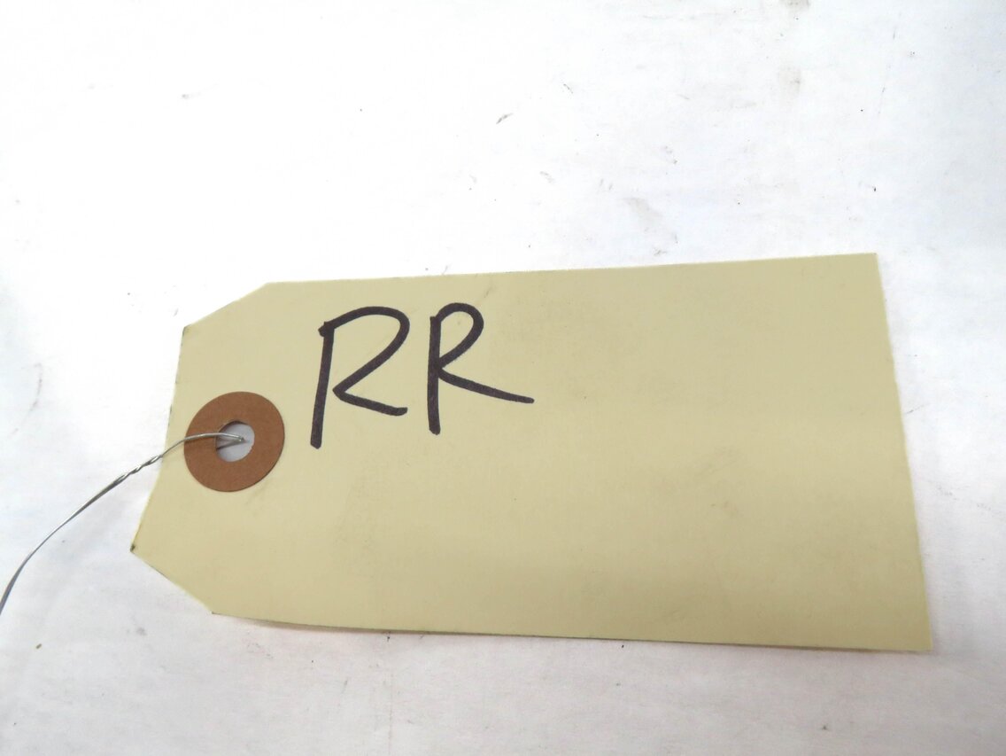 Thumbnail 4: 2012 RANGE ROVER SPORT L320 REAR RIGHT 2ND ROW SEATBELT BUCKLE RECEIVER (BLACK)