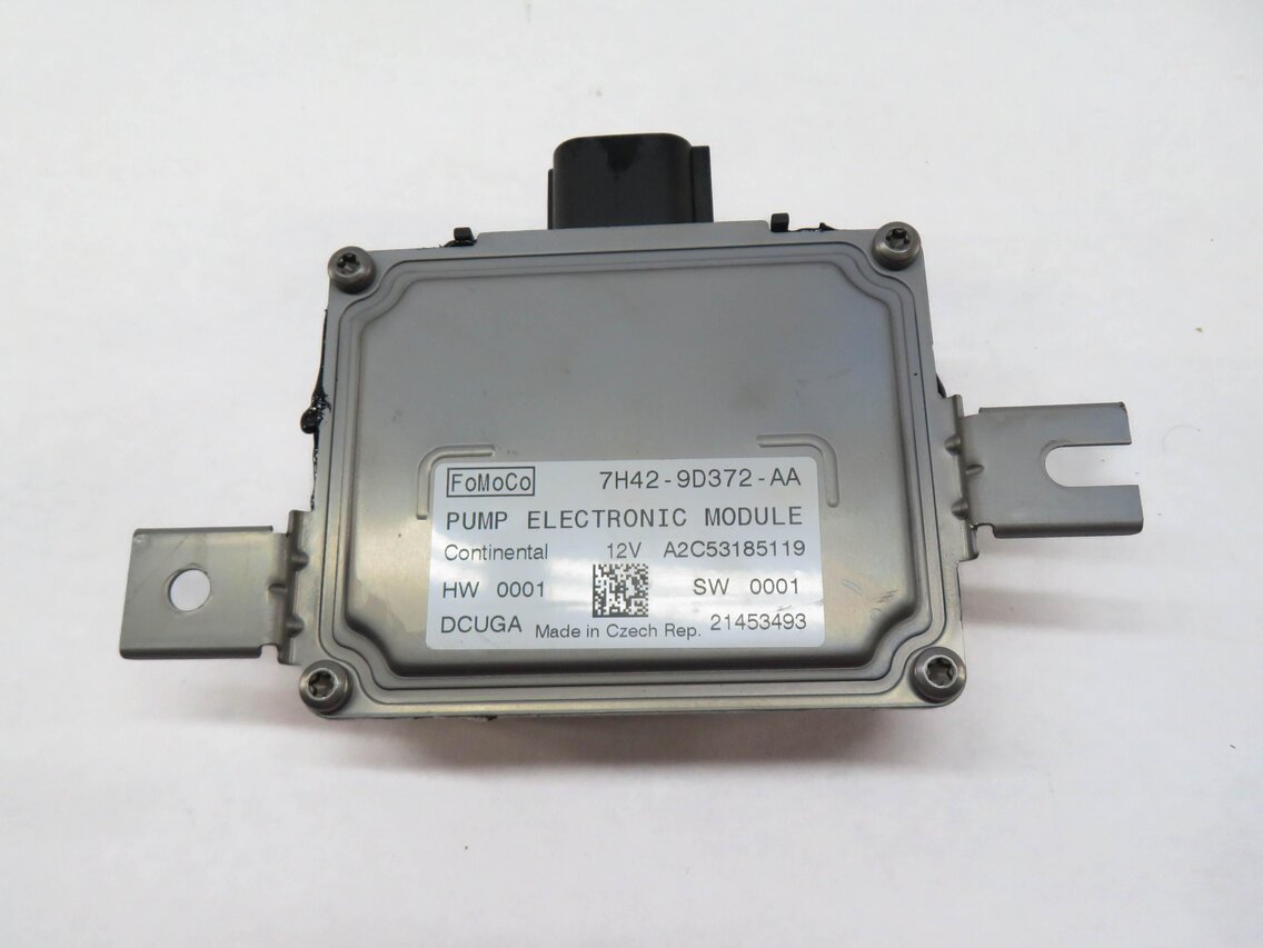 Thumbnail 3: 2010-2015 LR2 LR4 EVOQUE RANGE ROVER SPORT (L320 L538) FUEL PUMP CONTROL MODULE