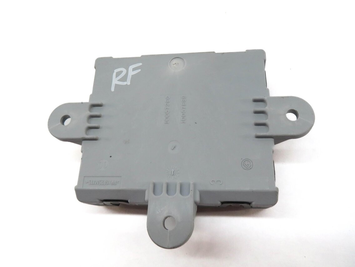 Thumbnail 3: 2010-2013 RANGE ROVER SPORT (L320) RIGHT FRONT PASSENGER DOOR CONTROL MODULE