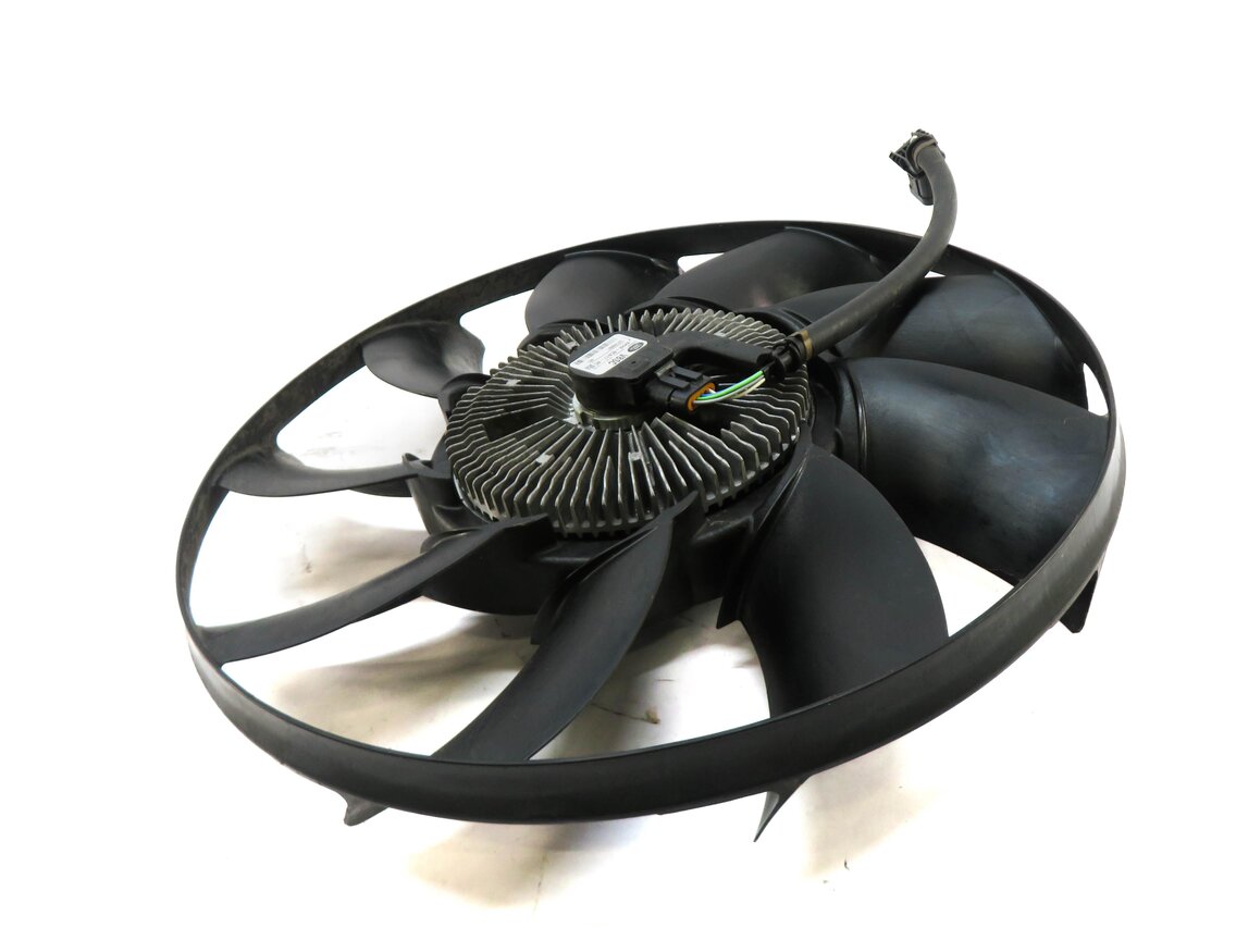 Thumbnail 2: 10-18 RANGE ROVER SPORT LR4 3.0L 5.0L SUPERCHARGED ENGINE COOLING FAN w/ CLUTCH
