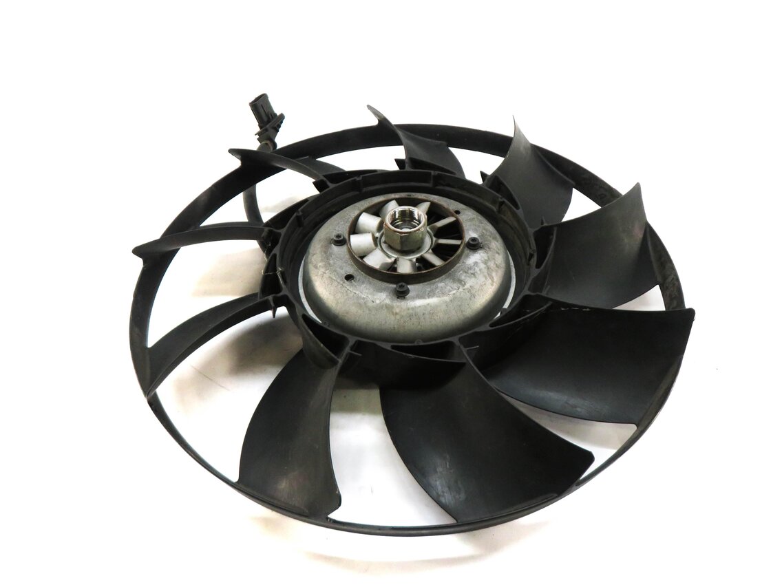 Thumbnail 3: 10-18 RANGE ROVER SPORT LR4 3.0L 5.0L SUPERCHARGED ENGINE COOLING FAN w/ CLUTCH
