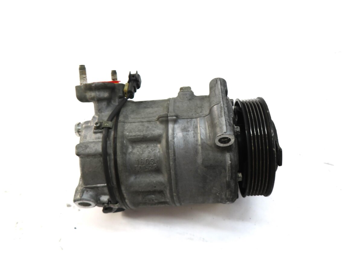 Thumbnail 2: 2010-2013 LAND ROVER LR4 - RANGE ROVER SPORT (L320) A/C AIR COMPRESSOR PUMP