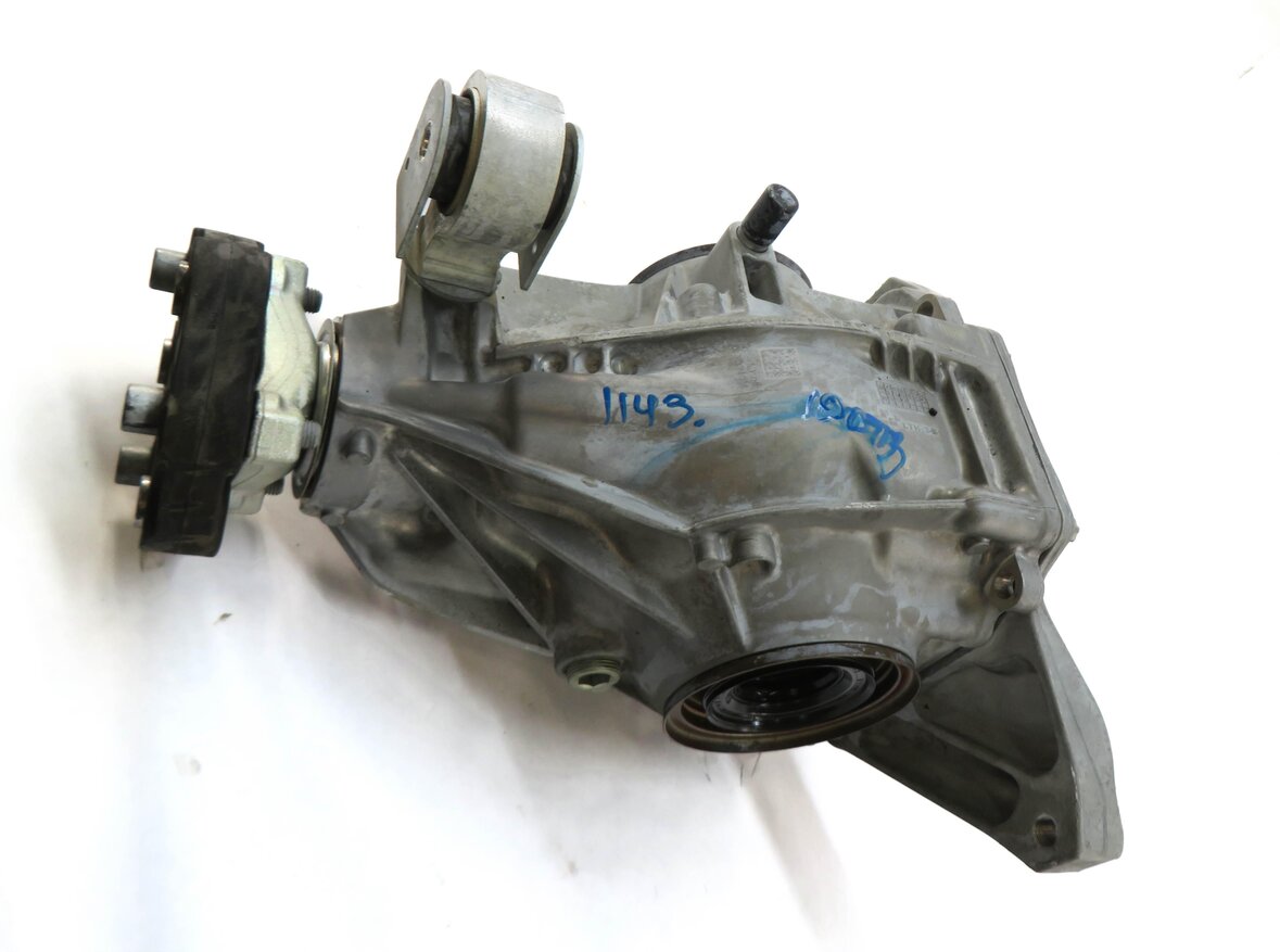 Thumbnail 3: 15-20 MERCEDES C400 C43 E400 E450 (W205 W213 W238 W257) AWD REAR DIFFERENTIAL