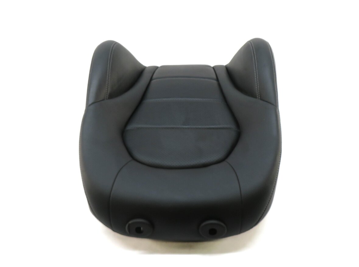 Thumbnail 3: 15-17 MERCEDES C-CLASS (W205) PASSENGER UPPER TOP HEATED SEAT CUSHION (BLACK)