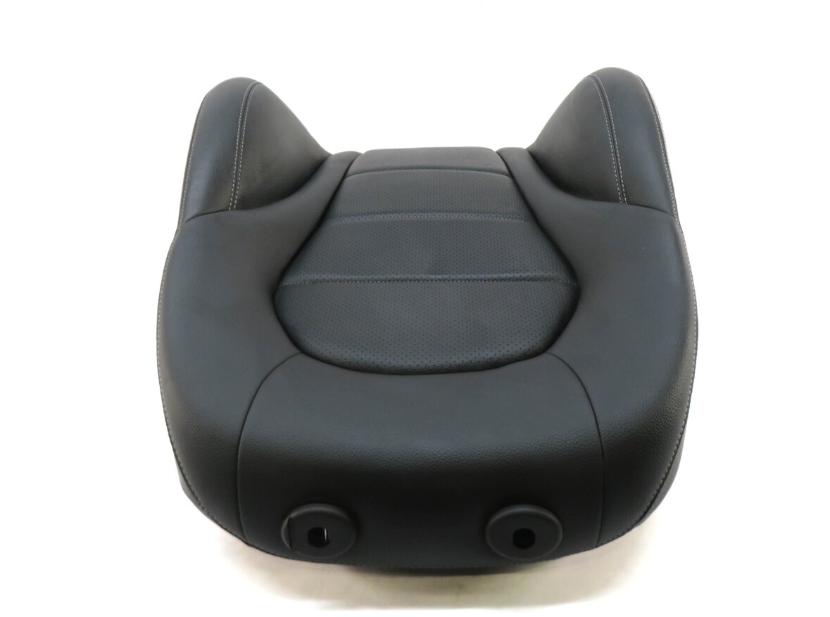 Thumbnail 4: 15-17 MERCEDES C-CLASS (W205) PASSENGER UPPER TOP HEATED SEAT CUSHION (BLACK)