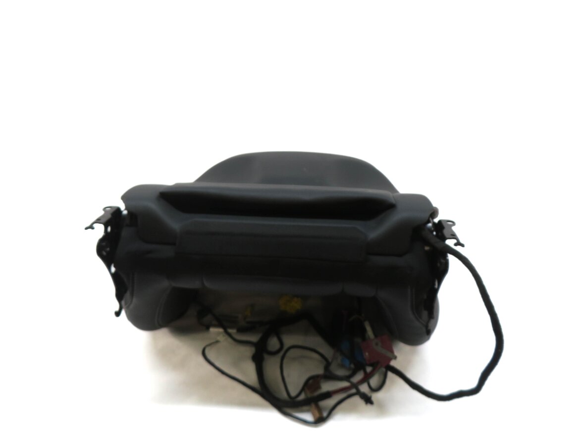 Thumbnail 5: 15-17 MERCEDES C-CLASS (W205) PASSENGER UPPER TOP HEATED SEAT CUSHION (BLACK)