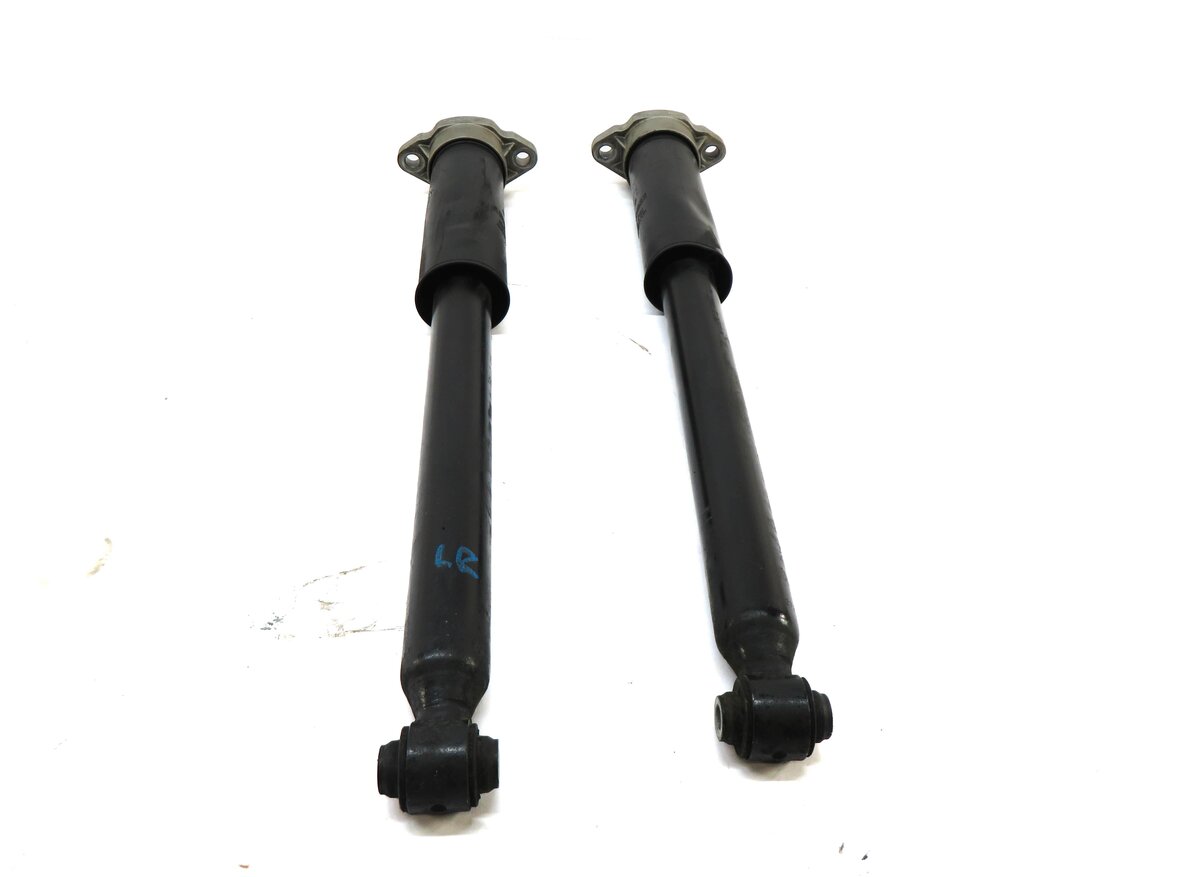 Thumbnail 2: 2015 MERCEDES C400 (W205) AWD LEFT & RIGHT REAR SUSPENSION SHOCK STRUT SET-2