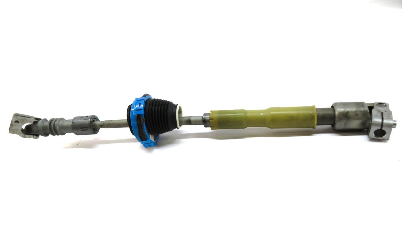 Thumbnail 2: 2015 MERCEDES C400 (W205) AWD - STEERING COLUMN SHAFT U-JOINT COUPLER LINKAGE