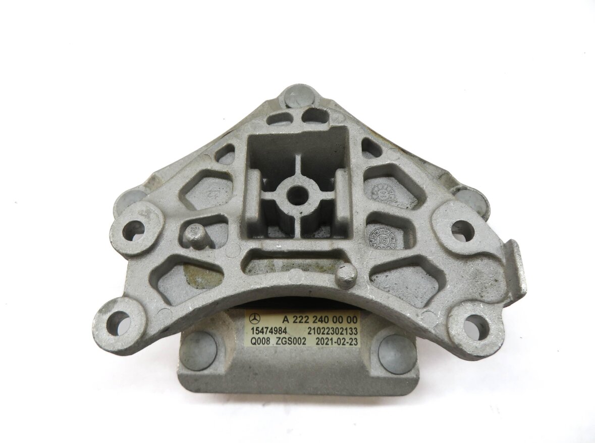 Thumbnail 2: 2015 MERCEDES C400 (W205) 3.0L M276 TWIN TURBO ENGINE TRANSMISSION MOUNT BRACKET