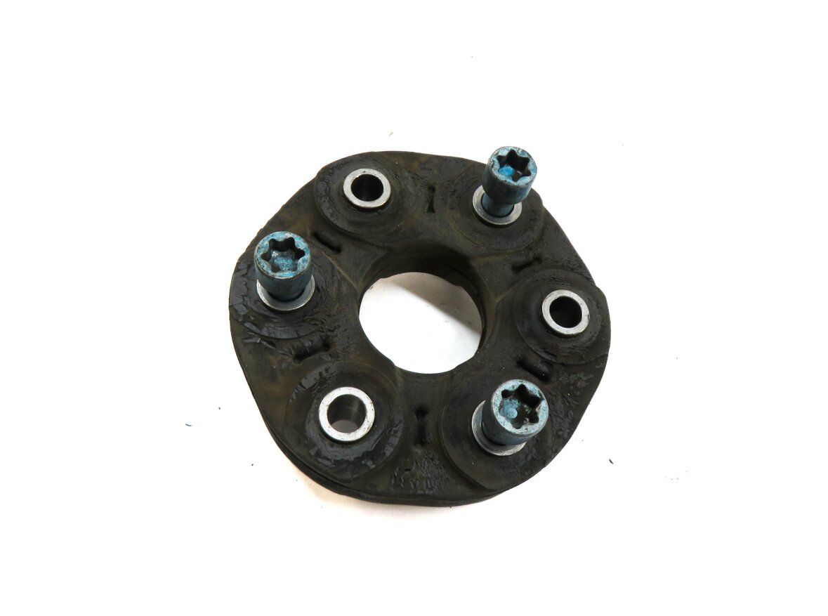 2015 MERCEDES C400 (W205) REAR DRIVESHAFT COUPLER JOINT FLEX DISC GUIBO