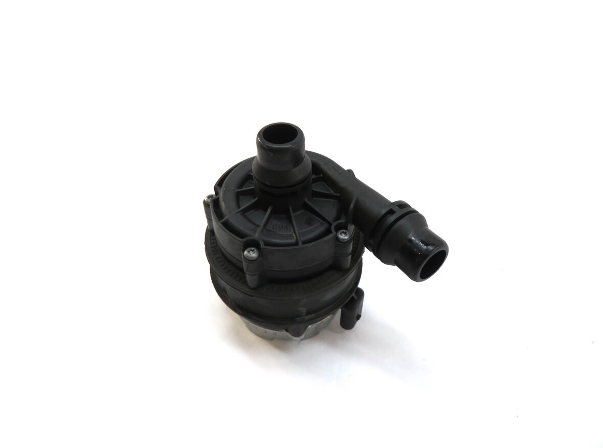 2015 MERCEDES C400 (W205) 3.0L M276 TWIN TURBO ENGINE AUXILIARY WATER PUMP