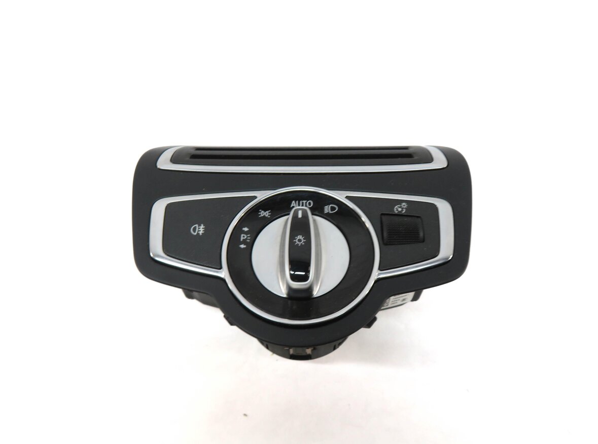 Thumbnail 2: 2015-2021 MERCEDES C300 C400 C43 (W205) HEADLIGHT SWITCH w/ TRIM (BLACK)
