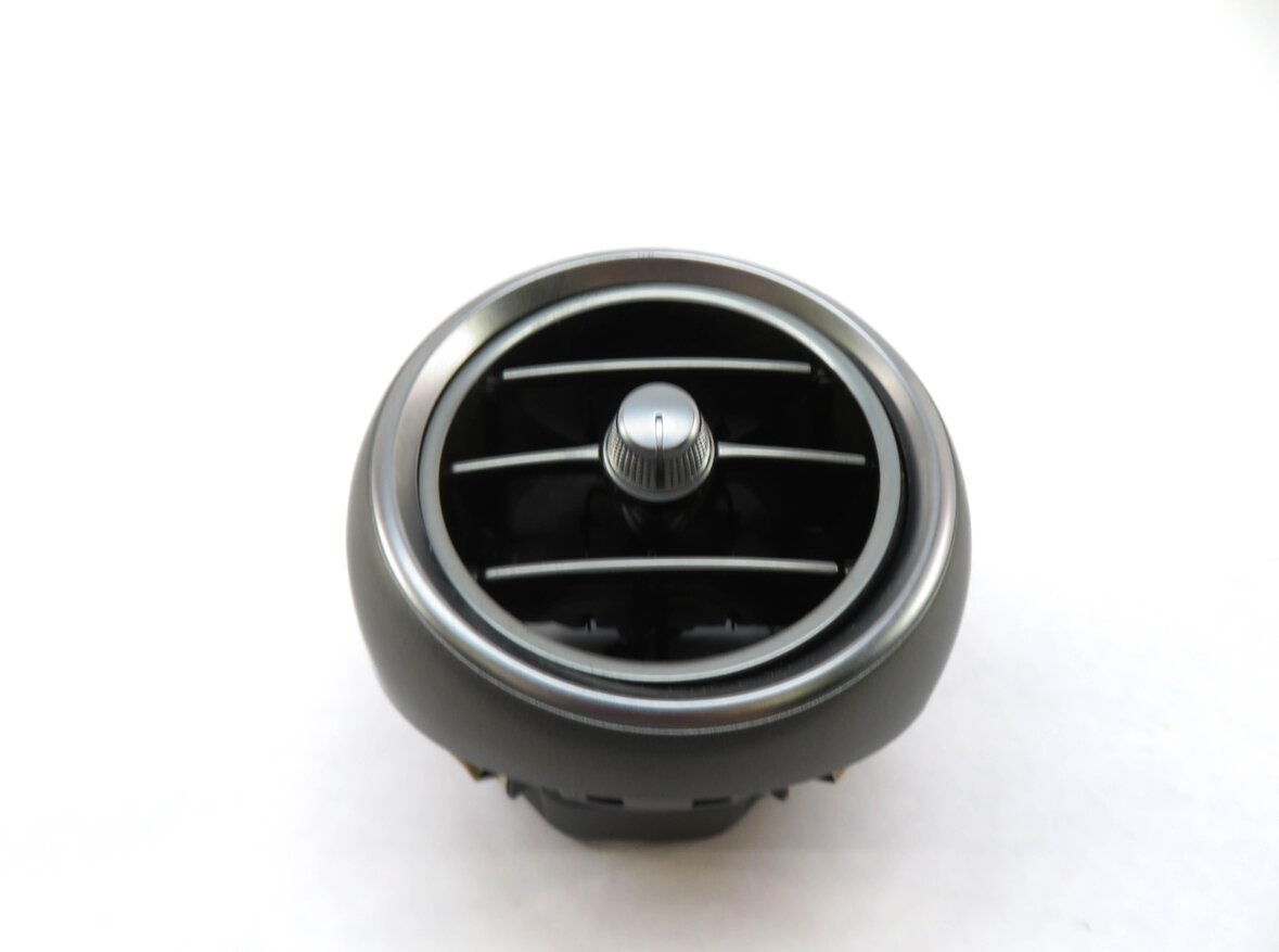 Thumbnail 3: 2015 MERCEDES C400 (W205) LEFT FRONT DRIVER OUTER DASH HEATER A/C AIR VENT